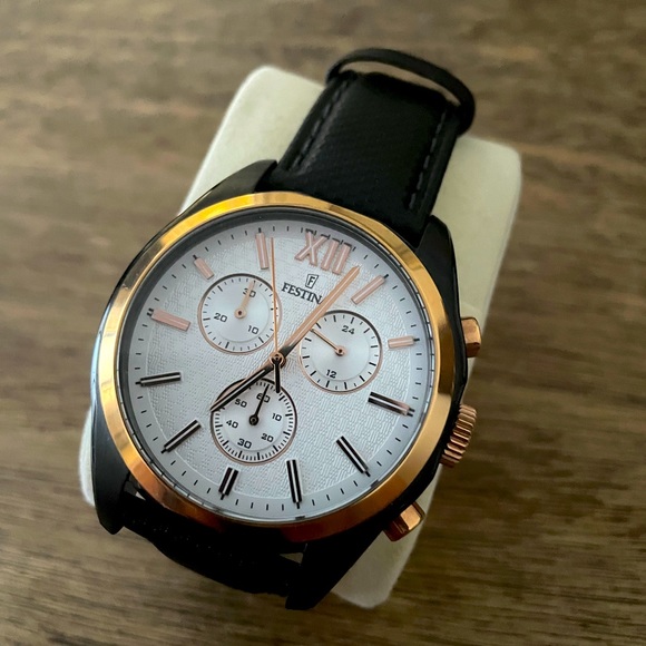 Men’s Fetina Watch - Picture 1 of 1